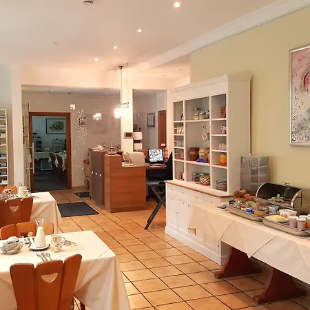 Boutiquehotel Goldene Rose - Self-check-in Hotel