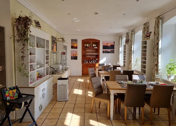 Boutiquehotel Goldene Rose - Self-check-in Hotel 3*