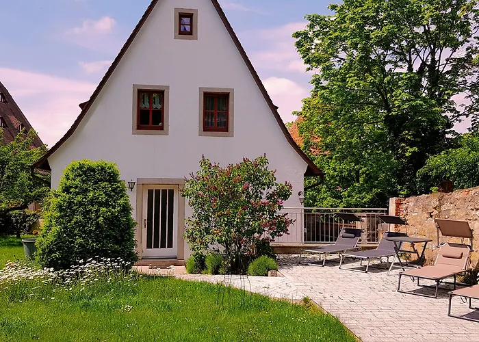 Boutiquehotel Goldene Rose - Self-check-in 3*