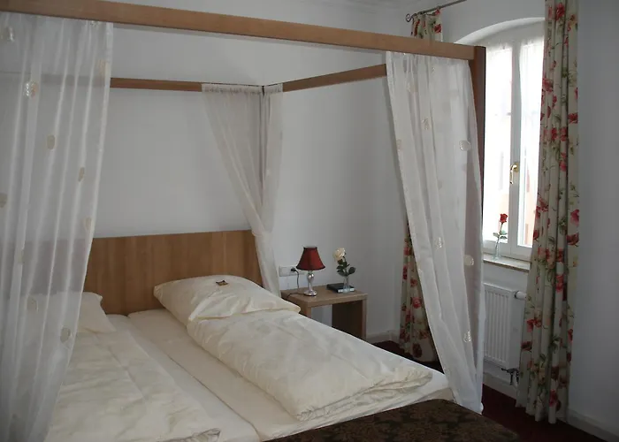 Hotel Boutiquehotel Goldene Rose - Self-check-in