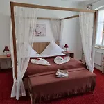 Boutiquehotel Goldene Rose - Self-check-in Hotel 3*
