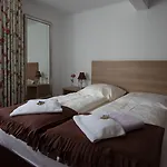 Boutiquehotel Goldene Rose - Self-check-in 3*