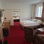 Boutiquehotel Goldene Rose - Self-check-in 3*
