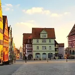 Hotel Boutiquehotel Goldene Rose - Self-check-in Rothenburg ob der Tauber