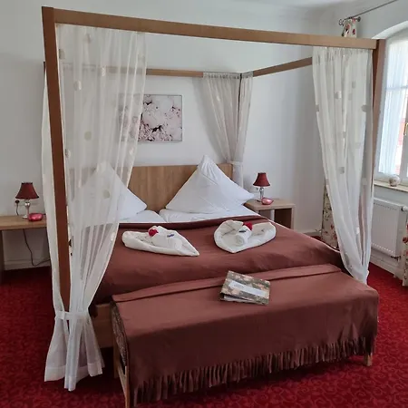 Boutiquehotel Goldene Rose - Self-check-in Hotel 3*