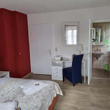 Boutiquehotel Goldene Rose - Self-check-in Hotel