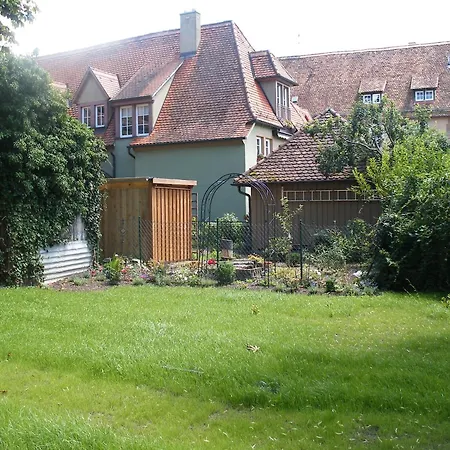 酒店 Boutiquehotel Goldene Rose - Self-check-in 罗滕堡