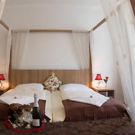 Hotel Boutiquehotel Goldene Rose - Self-check-in