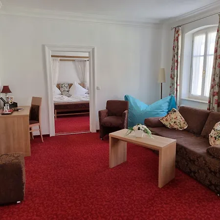 Boutiquehotel Goldene Rose - Self-check-in Hotel 3*