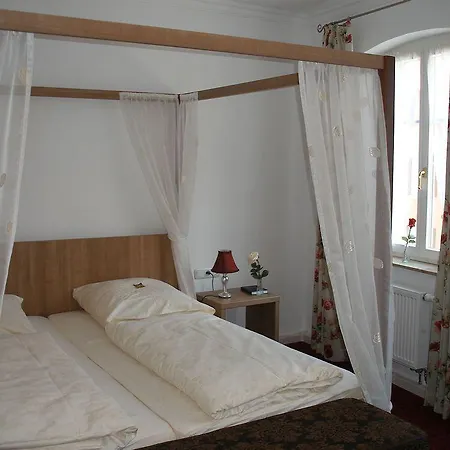 Hotel Boutiquehotel Goldene Rose - Self-check-in