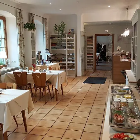 Hotel Boutiquehotel Goldene Rose - Self-check-in