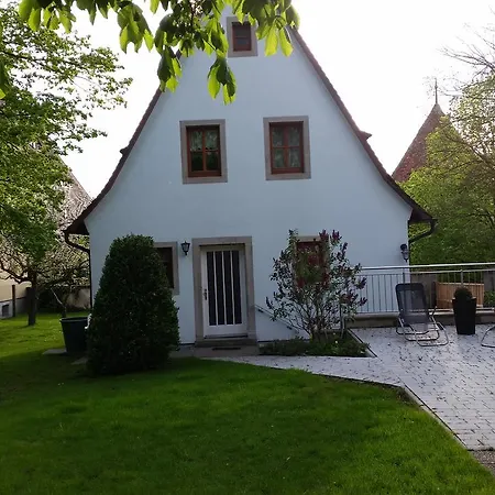 Boutiquehotel Goldene Rose - Self-check-in Ротенбург-на-Таубере